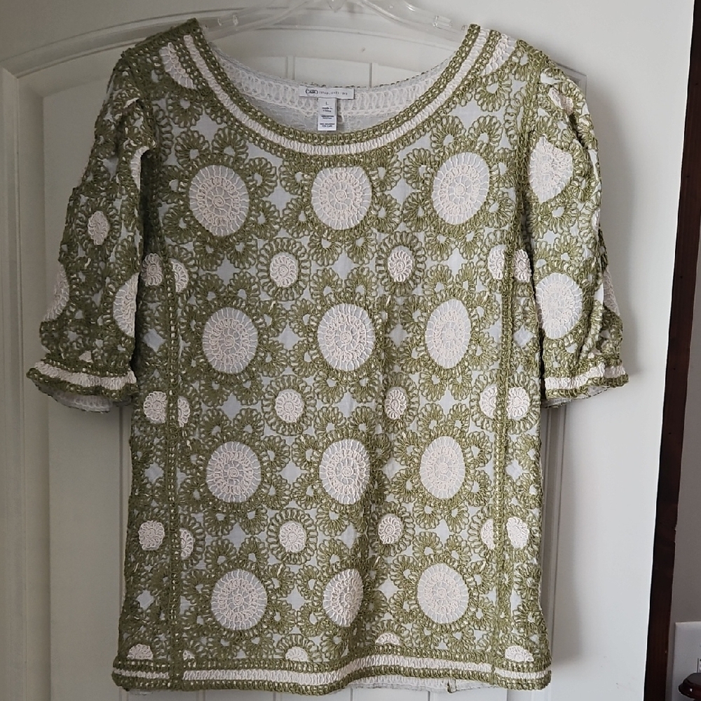 NWOT WOMENS TOP